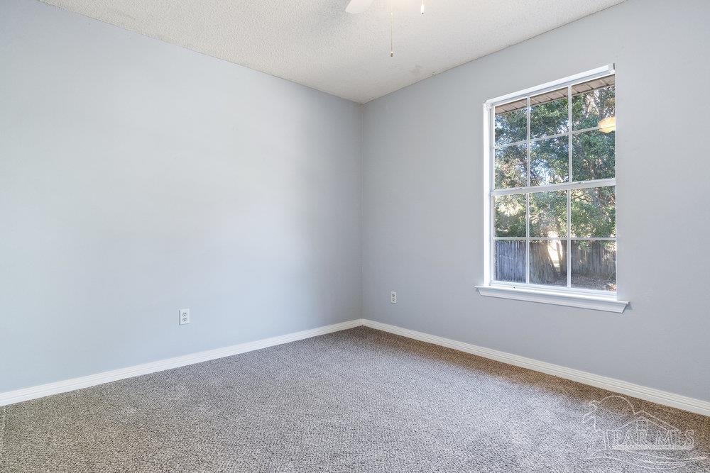 8536 Misty Ridge Lane Navarre, FL 32566 - Photo 16 of 24 Gallery Image 16
