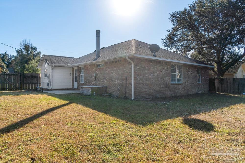 8536 Misty Ridge Lane Navarre, FL 32566 - Photo 22 of 24 Gallery Image 22