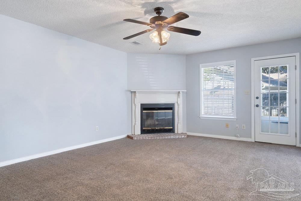 8536 Misty Ridge Lane Navarre, FL 32566 - Photo 4 of 24 Gallery Image 4