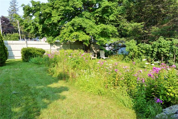 336 Chace Street Clinton, MA 01510 - Photo 23 of 26
