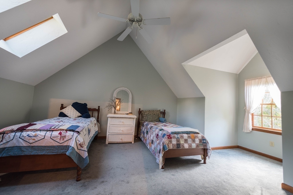 97 Tucker Road West Brookfield, MA 01585 - Photo 25 of 41