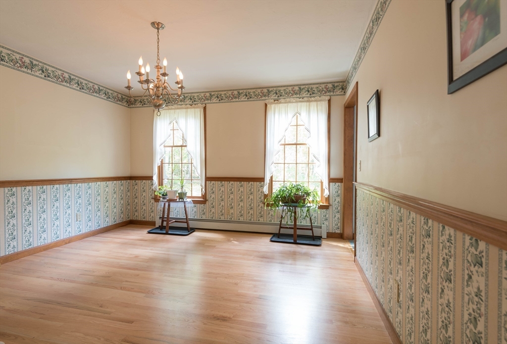 97 Tucker Road West Brookfield, MA 01585 - Photo 8 of 41