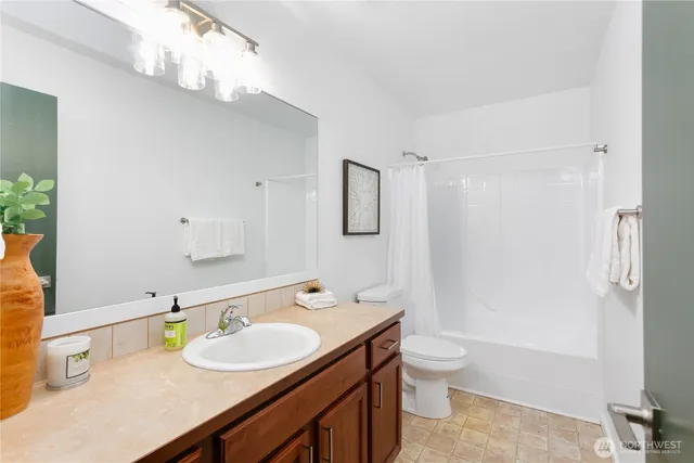 $374,950 | 19508 24th Avenue East, Spanaway, WA 98387