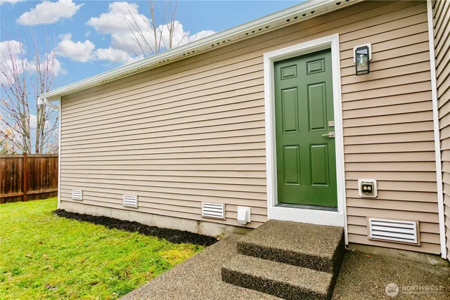 $374,950 | 19508 24th Avenue East, Spanaway, WA 98387