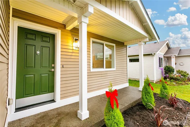 $374,950 | 19508 24th Avenue East, Spanaway, WA 98387