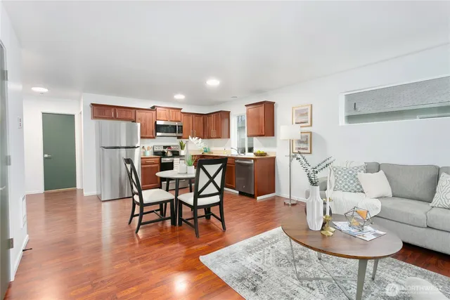 $374,950 | 19508 24th Avenue East, Spanaway, WA 98387