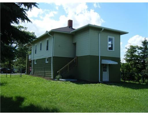 820 Mercer Road Butler, PA 16001 - Photo 15 of 18 Exterior Back.