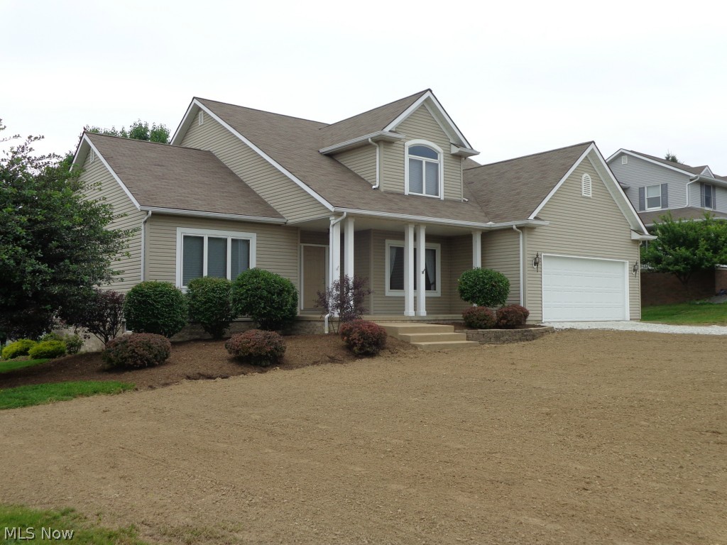 6029 Navarre Road Southwest Canton, OH 44706 - Photo 2 of 22