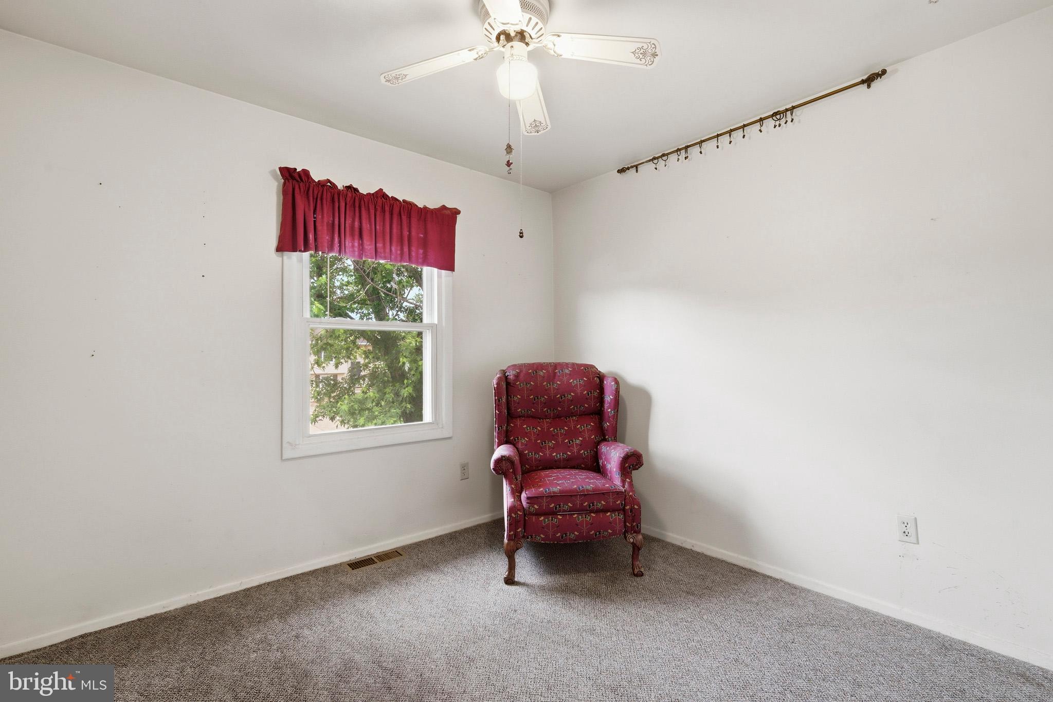 215 Compton Road Waldorf, MD 20602 - Photo 14 of 32