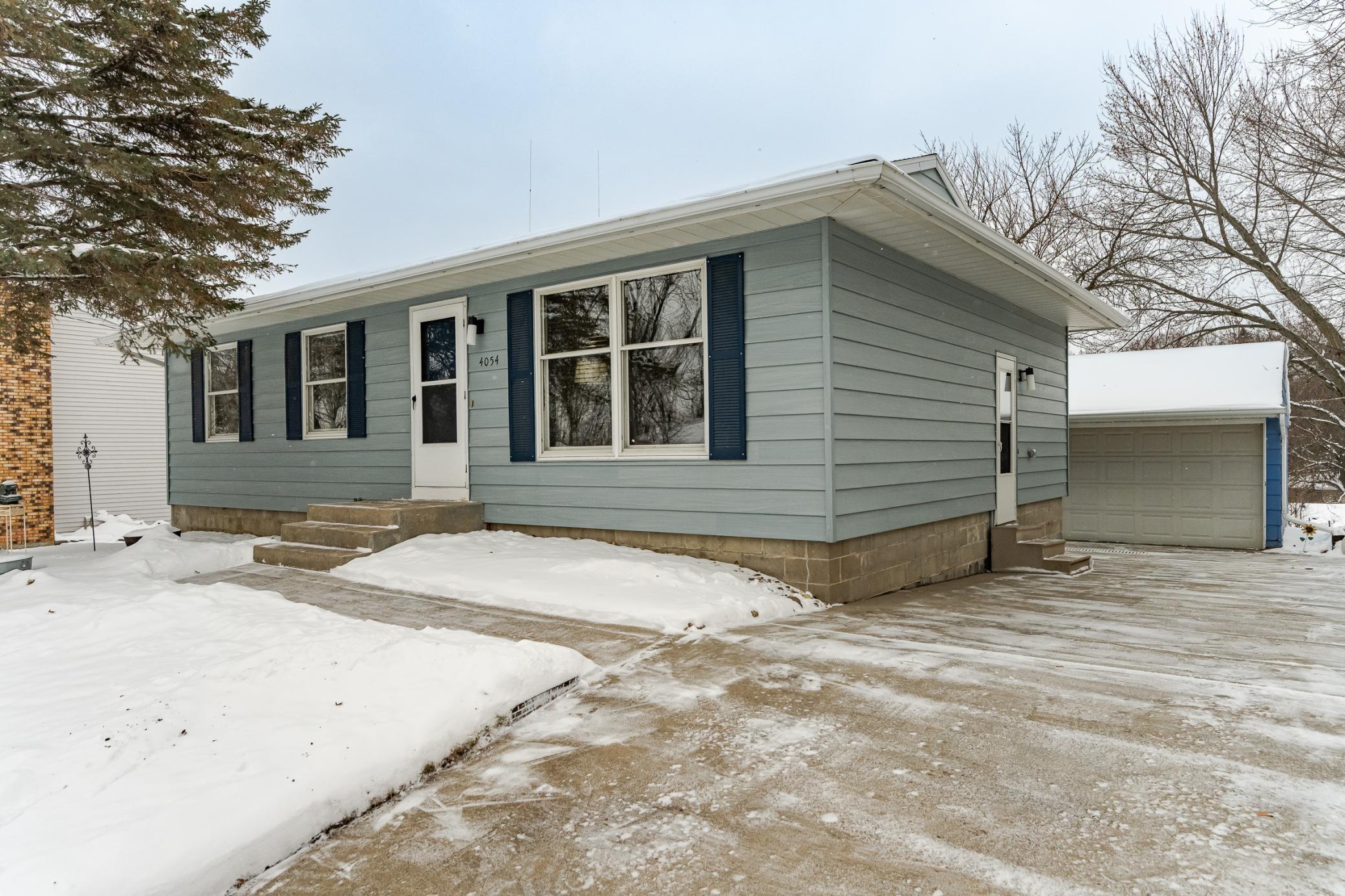 4054 4th Place Northwest Rochester, MN 55901 - Photo 1 of 29