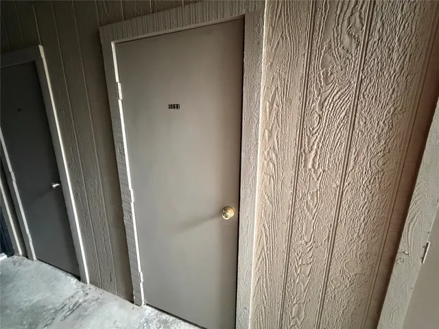 $97,000 | 10811 Richmond Avenue, Unit 111, Houston, TX 77042