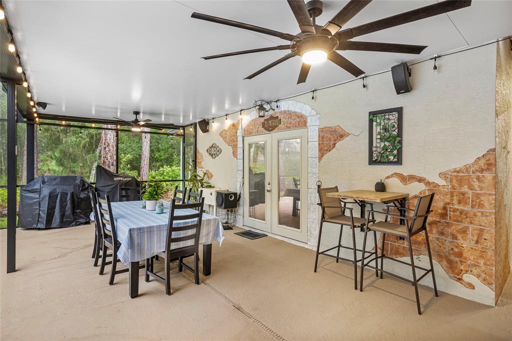 14612 Bray Road Orlando, FL 32832 - Photo 5 of 33 a dining room with furniture and window