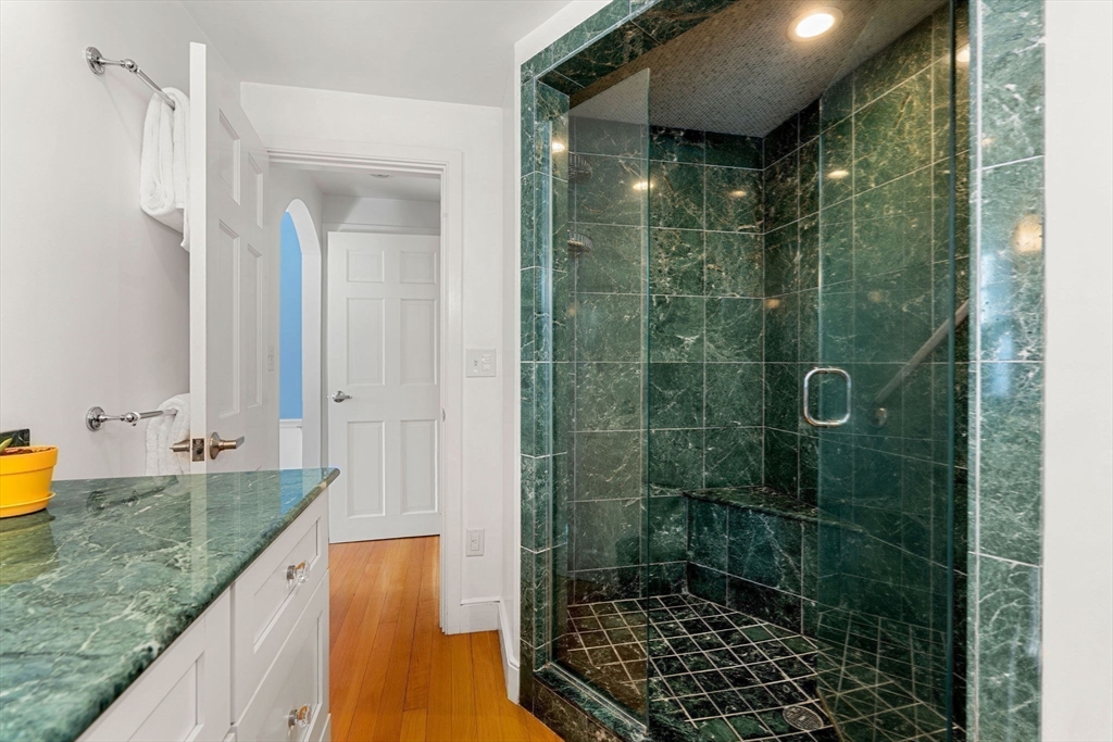 10 West Cottage Street Marblehead, MA 01945 - Photo 14 of 23