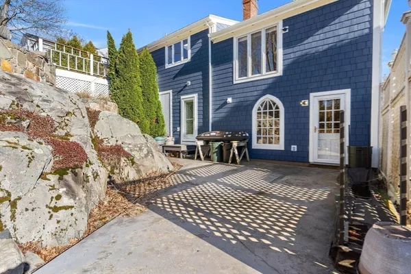$1,245,000 | 10 West Cottage Street, Marblehead, MA 01945