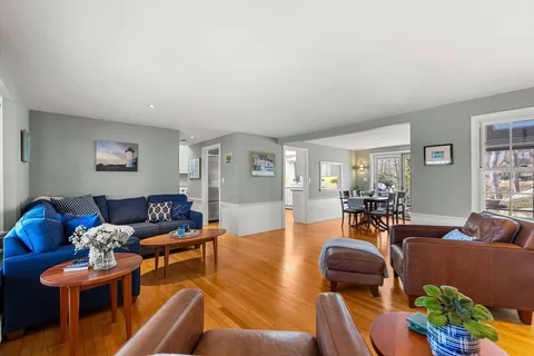 $1,245,000 | 10 West Cottage Street, Marblehead, MA 01945