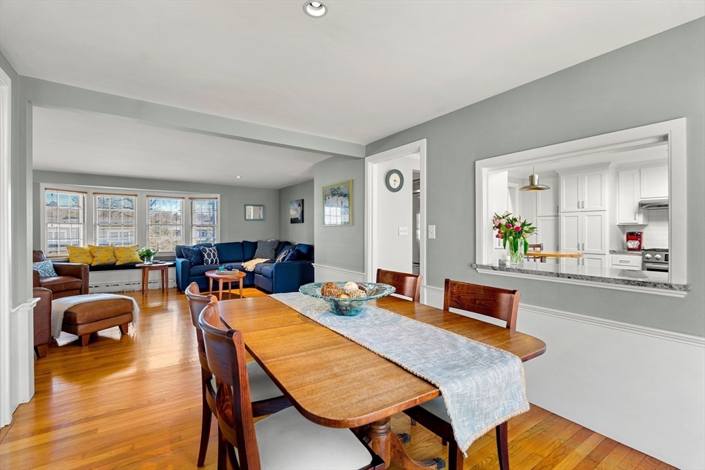 10 West Cottage Street Marblehead, MA 01945 - Photo 5 of 23