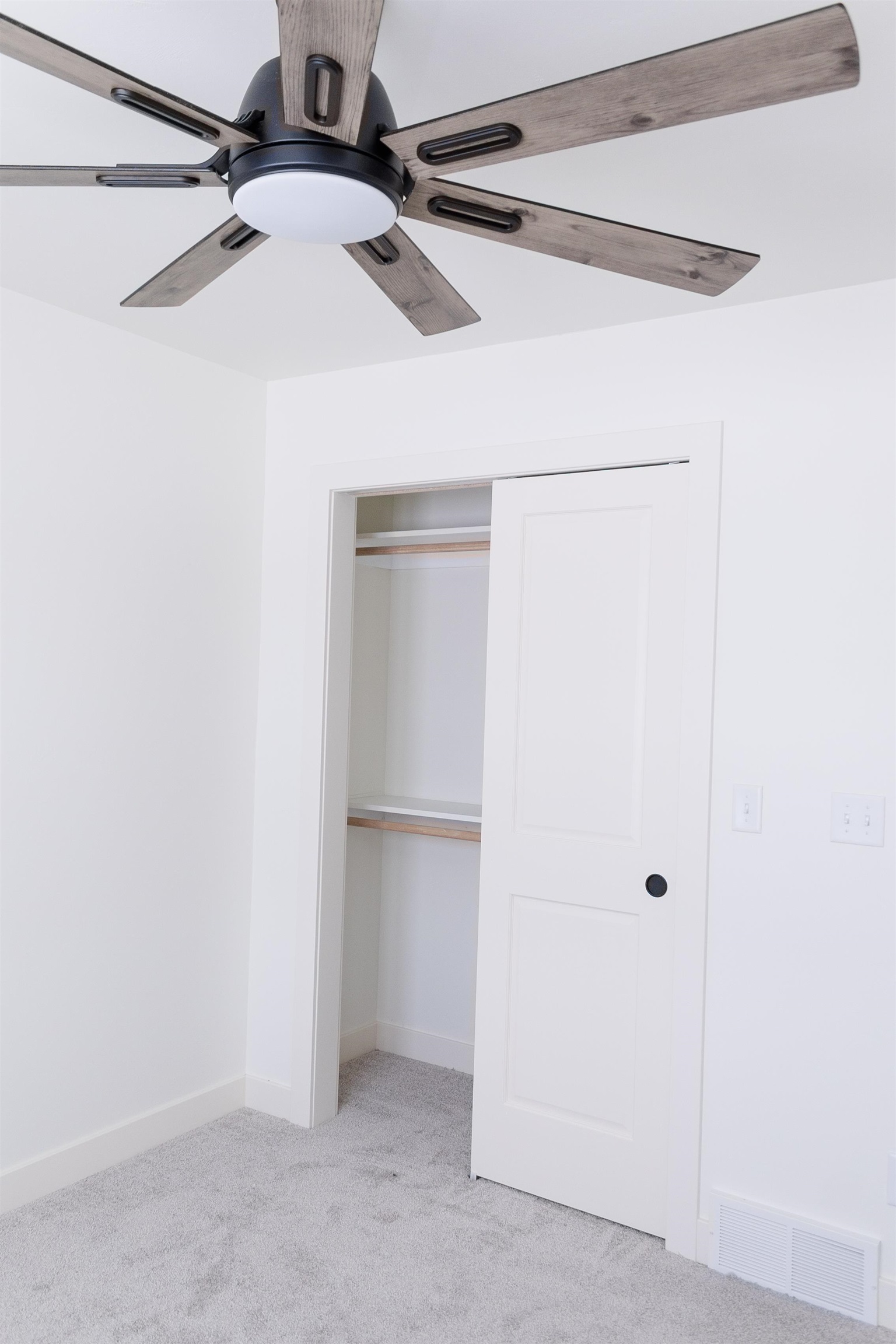 308 Reagan Drive Eden, WI 53019 - Photo 15 of 34