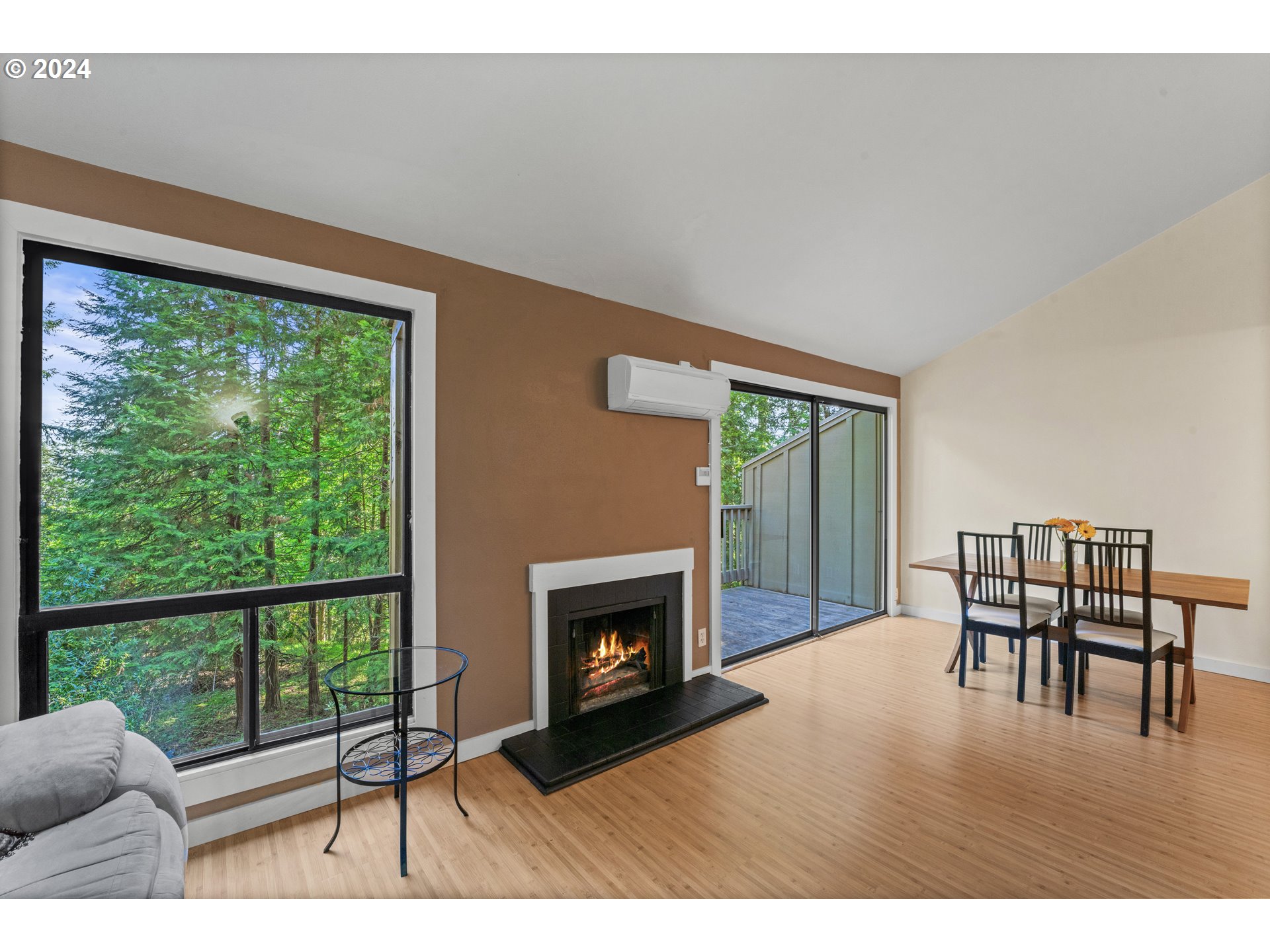 136 Treehill Loop Eugene, OR 97405 - Photo 14 of 33 Gallery Image 14