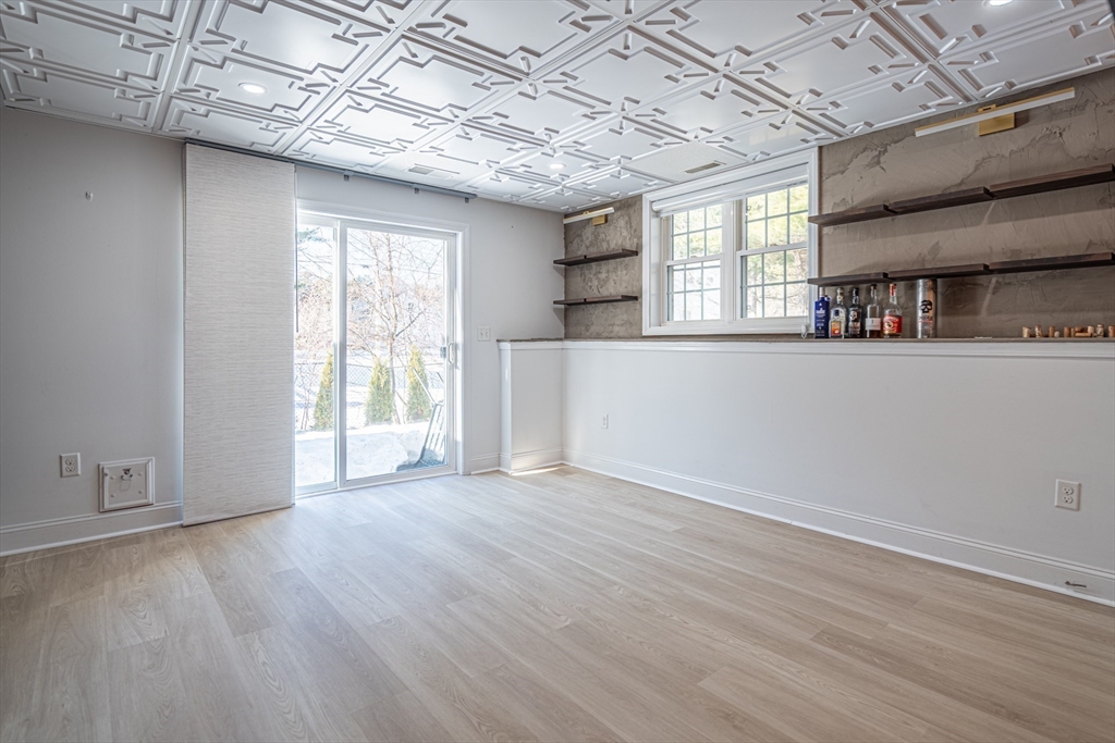 5 Lowther Place Nashua, NH 03062 - Photo 23 of 32