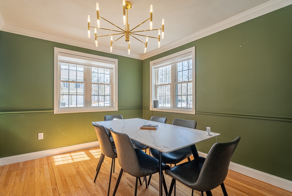 5 Lowther Place Nashua, NH 03062 - Photo 5 of 32