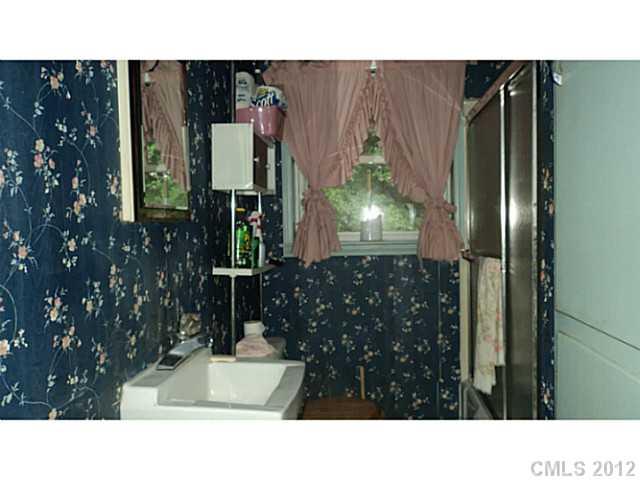 5803 Flay Road Cherryville, NC 28021 - Photo 4 of 16 Gallery Image 4