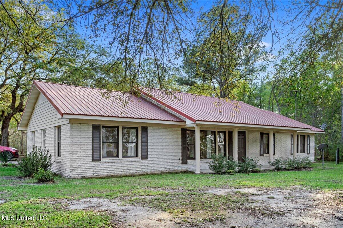 3600 Roberts Road Moss Point, MS 39562 - Photo 3 of 36 02-Exterior Front