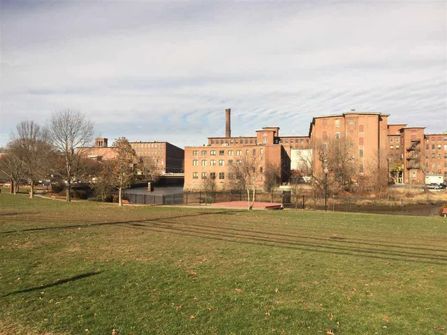 $2,550 | 201 Cocheco Court, Unit 201, Dover, NH 03820