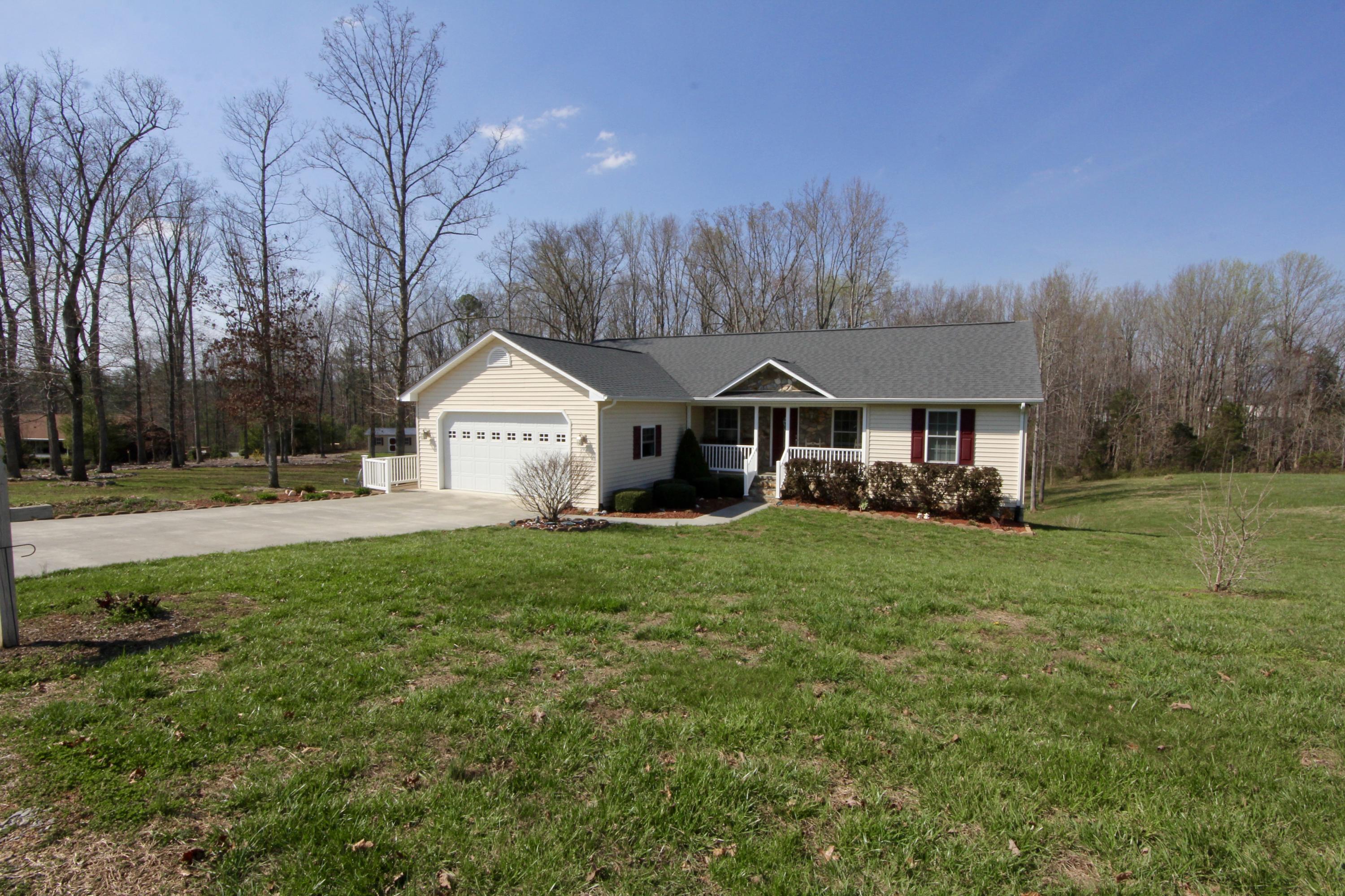 290 Carroll Road Hardy, VA 24101 - Photo 1 of 47 Front View