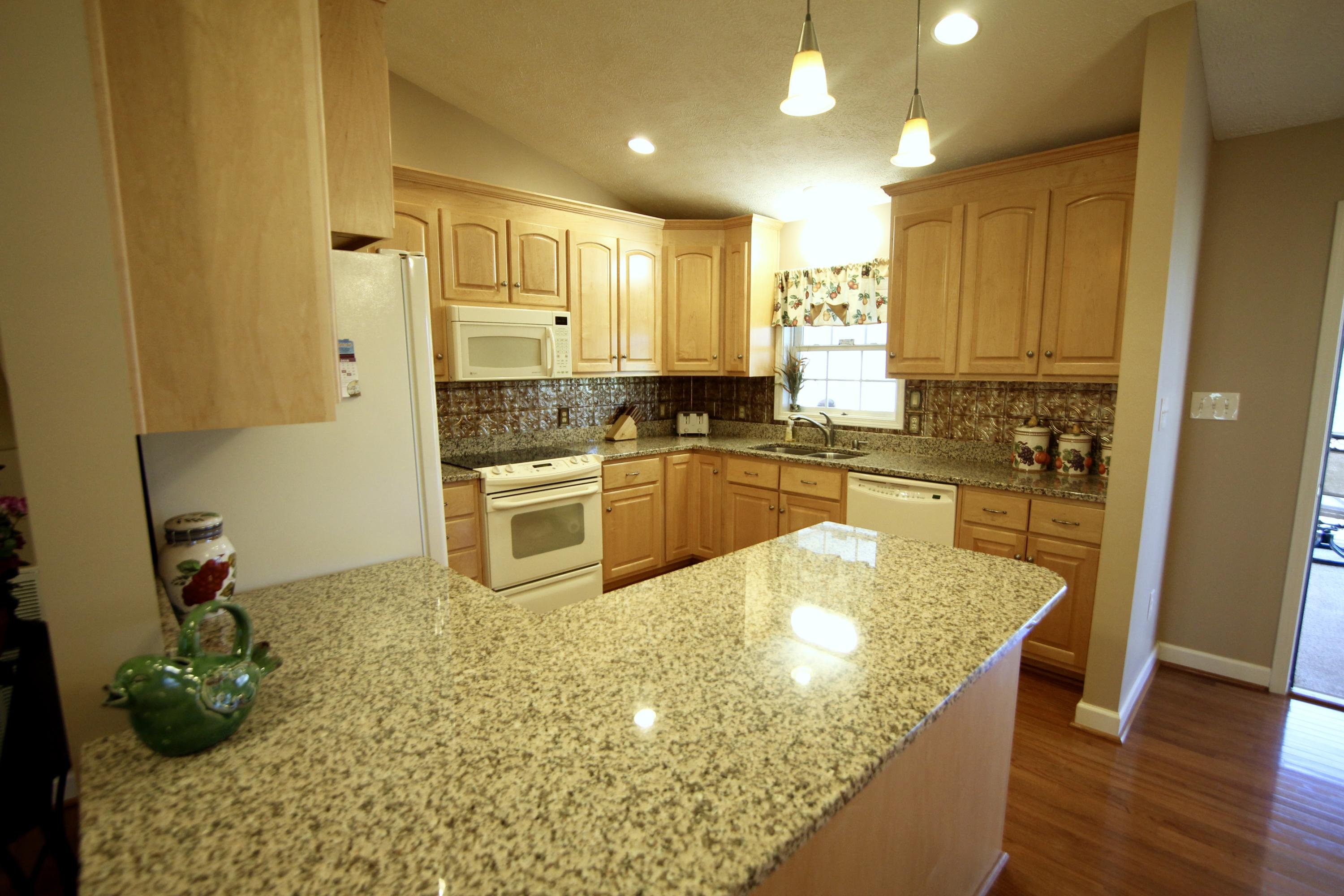 290 Carroll Road Hardy, VA 24101 - Photo 11 of 47 Great Kitchen