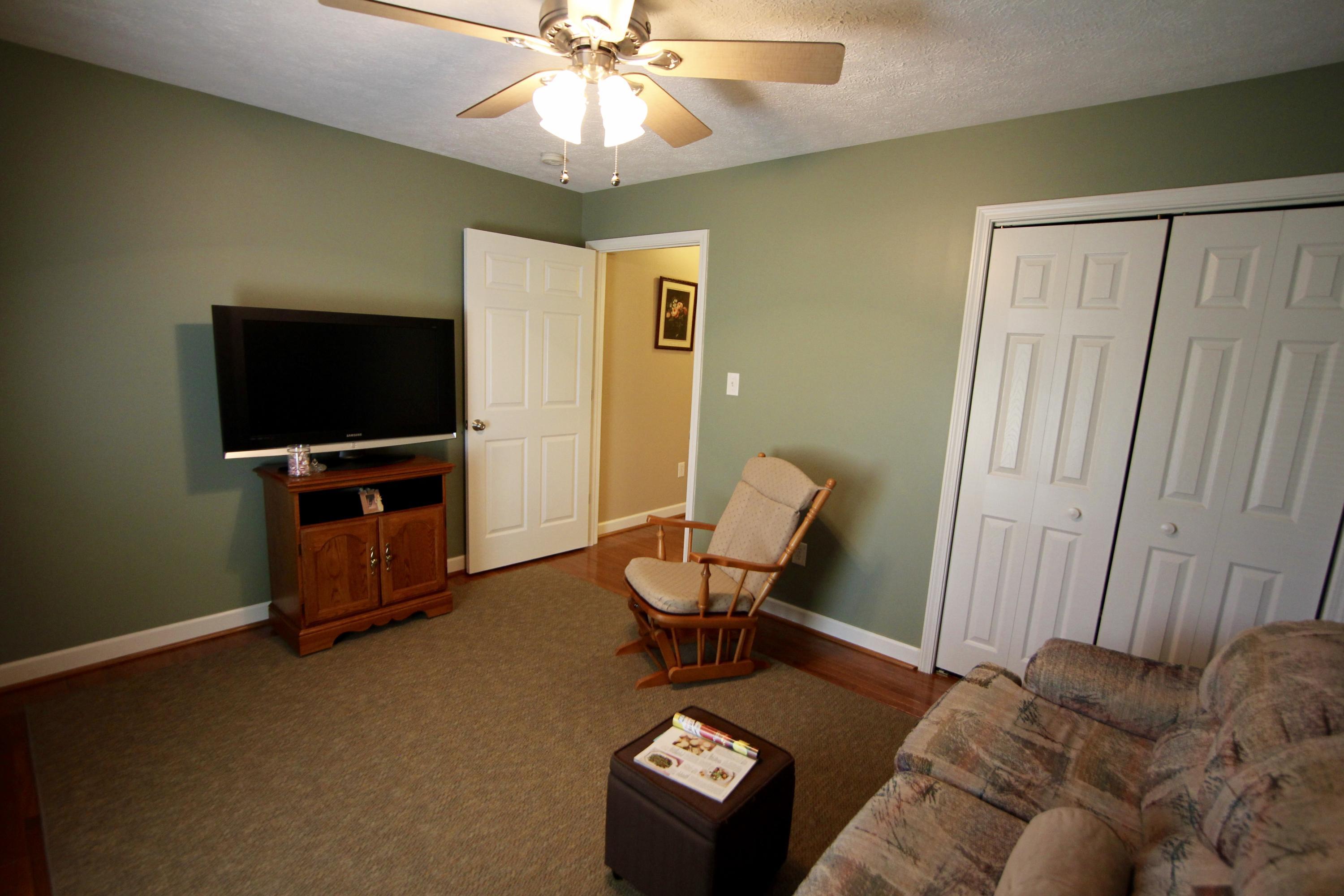 290 Carroll Road Hardy, VA 24101 - Photo 24 of 47 Bedroom 3