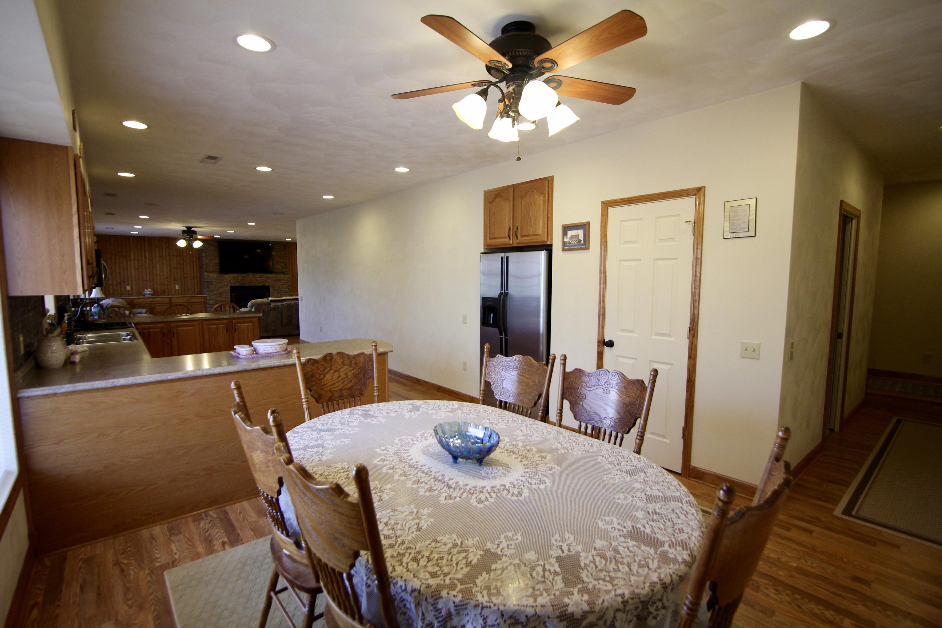 290 Carroll Road Hardy, VA 24101 - Photo 40 of 47 Second Dining Area