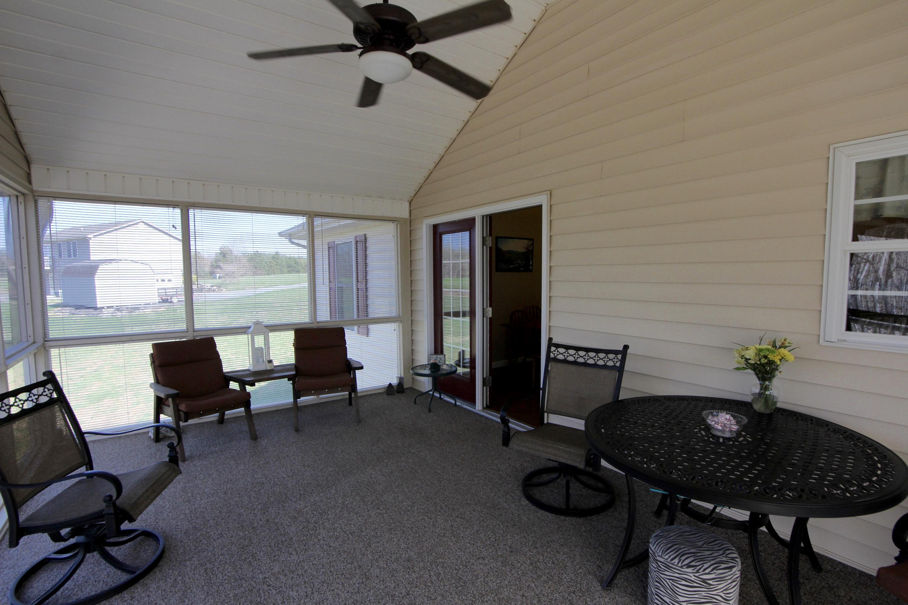 290 Carroll Road Hardy, VA 24101 - Photo 5 of 47 Screened Porch