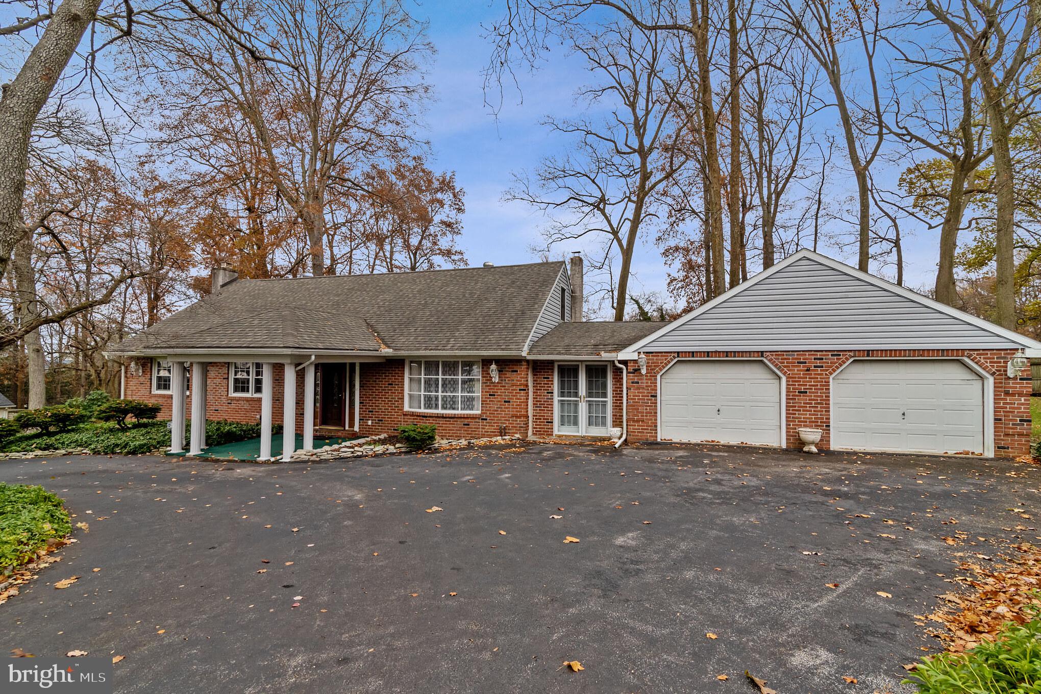 34 Glenview Road Phoenixville, PA 19460 - Photo 1 of 31 Gallery Image 1