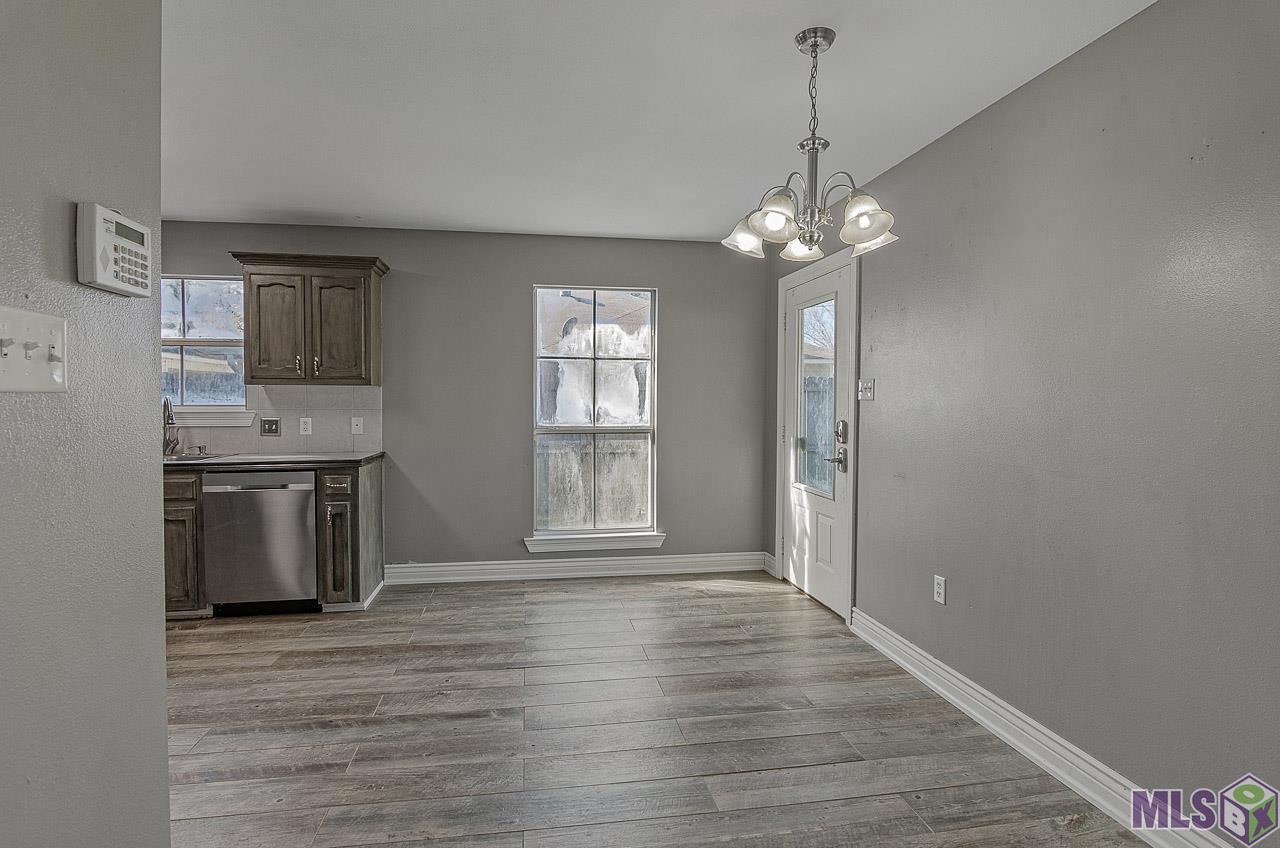 40189 Barbara Road Prairieville, LA 70769 - Photo 4 of 12 Gallery Image 4