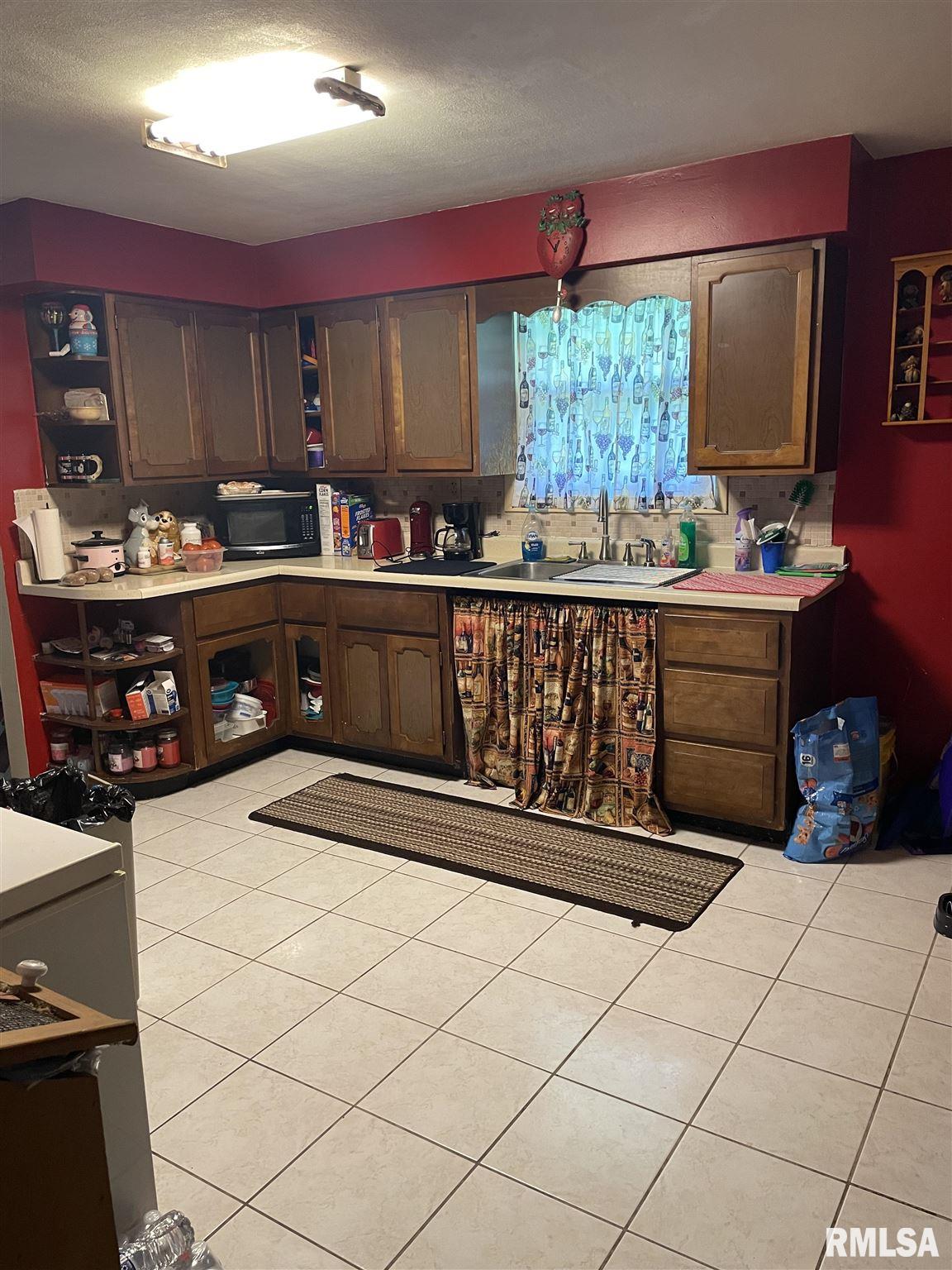 626 South Ridgeview Lane Bellevue, IL 61604 - Photo 10 of 15 Gallery Image 10