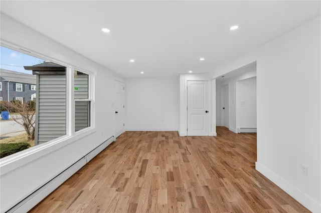 $399,900 | 326 Beckwith Street, Cranston, RI 02910