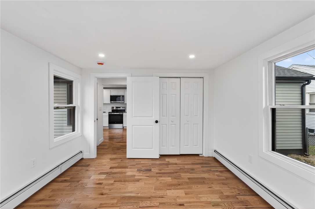 326 Beckwith Street Cranston, RI 02910 - Photo 20 of 29