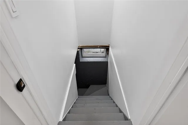 $399,900 | 326 Beckwith Street, Cranston, RI 02910