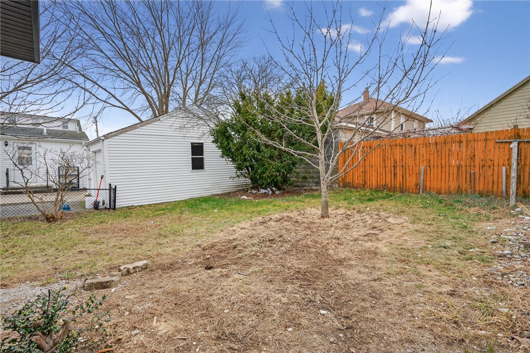 326 Beckwith Street Cranston, RI 02910 - Photo 27 of 29