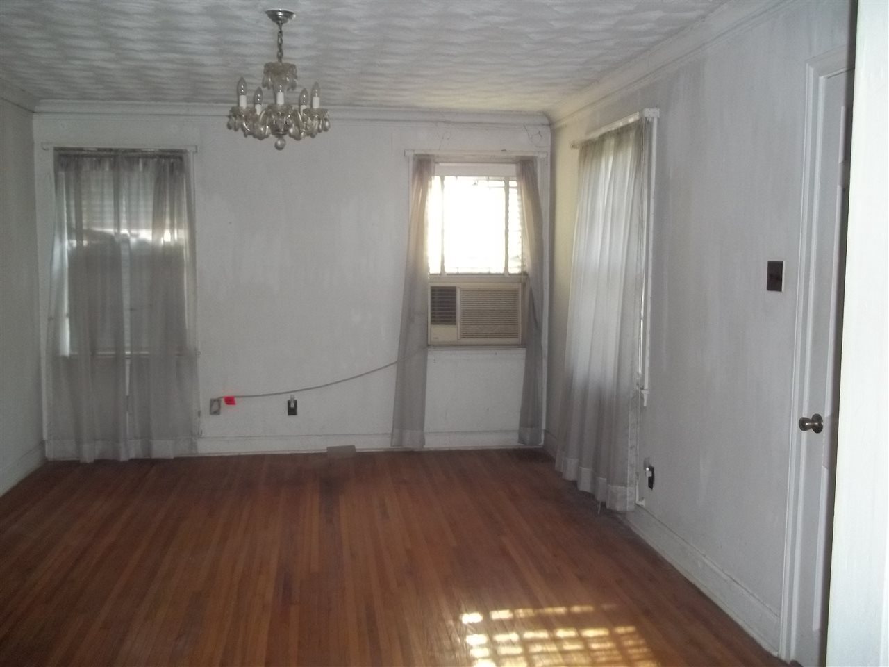 3753 Friar Tuck Road Memphis, TN 38111 - Photo 2 of 11