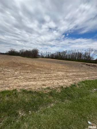 $2,689,000 | Pinecrest Drive, East Peoria, IL 61611