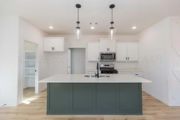 $305,000 | 528 Camelot Drive, Borger, TX 79007