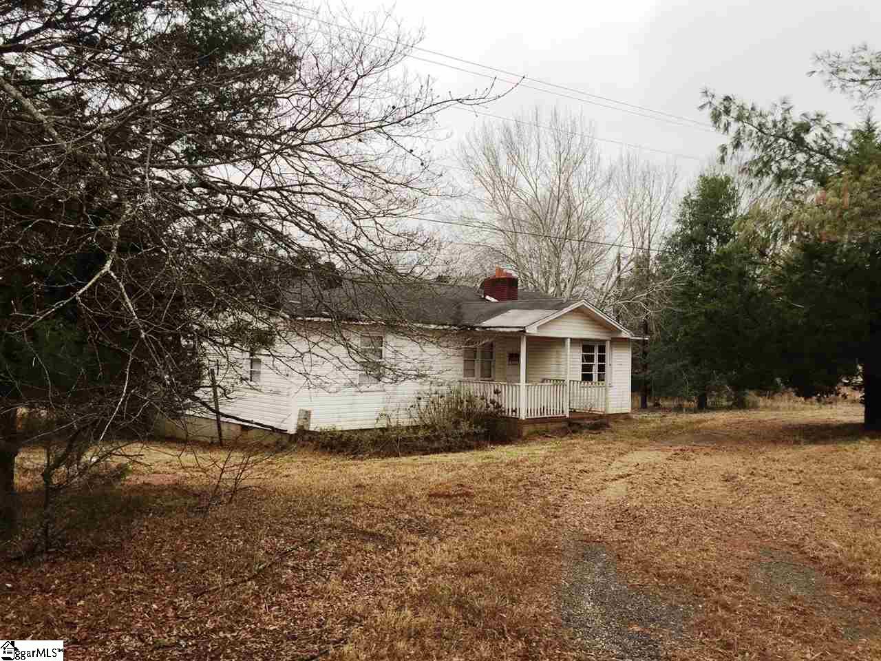247 Hood Road Greenville, SC 29611 - Photo 10 of 12 Gallery Image 10