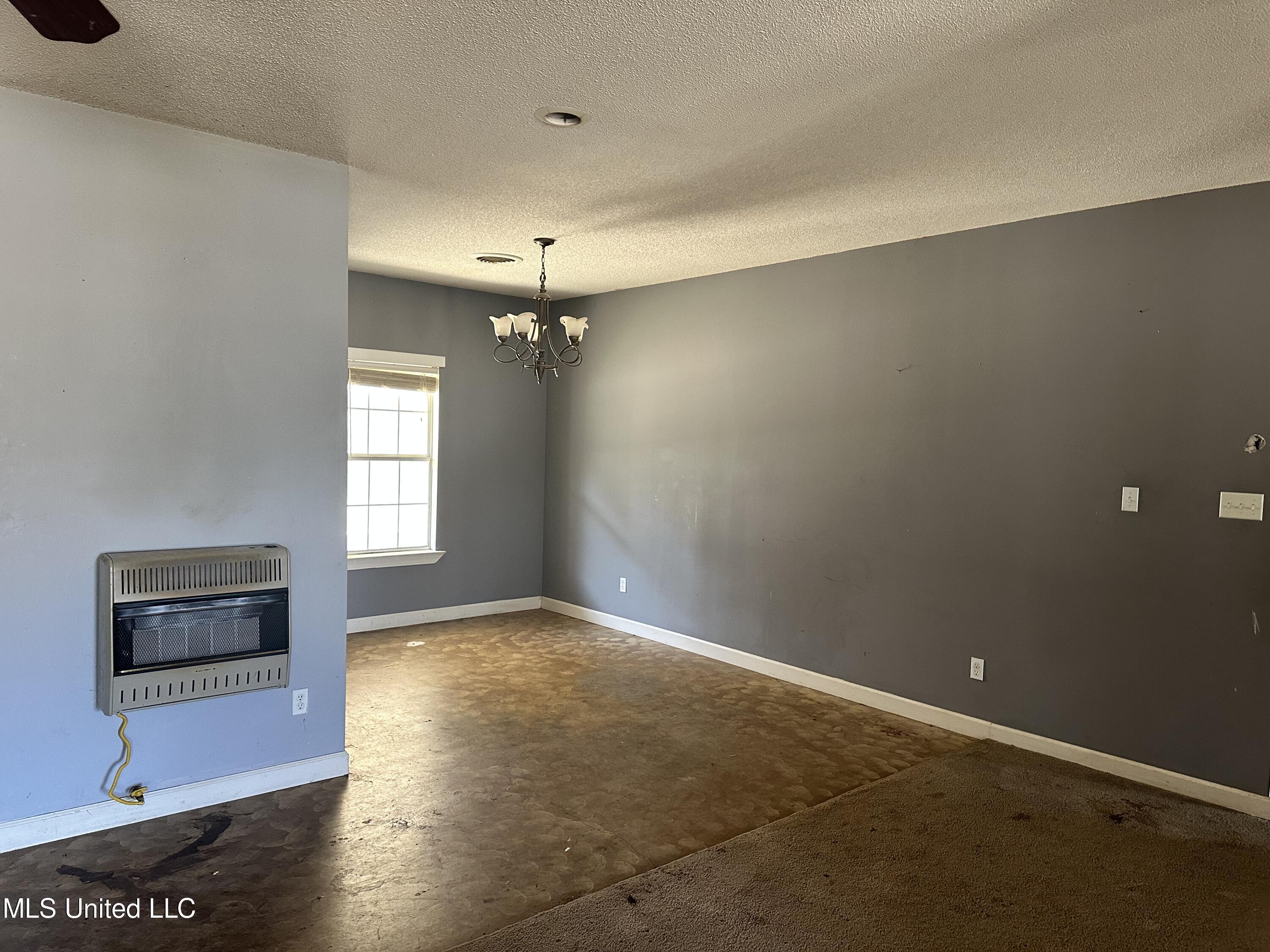 308 Lester Road Holly Springs, MS 38635 - Photo 6 of 9 IMG_4126