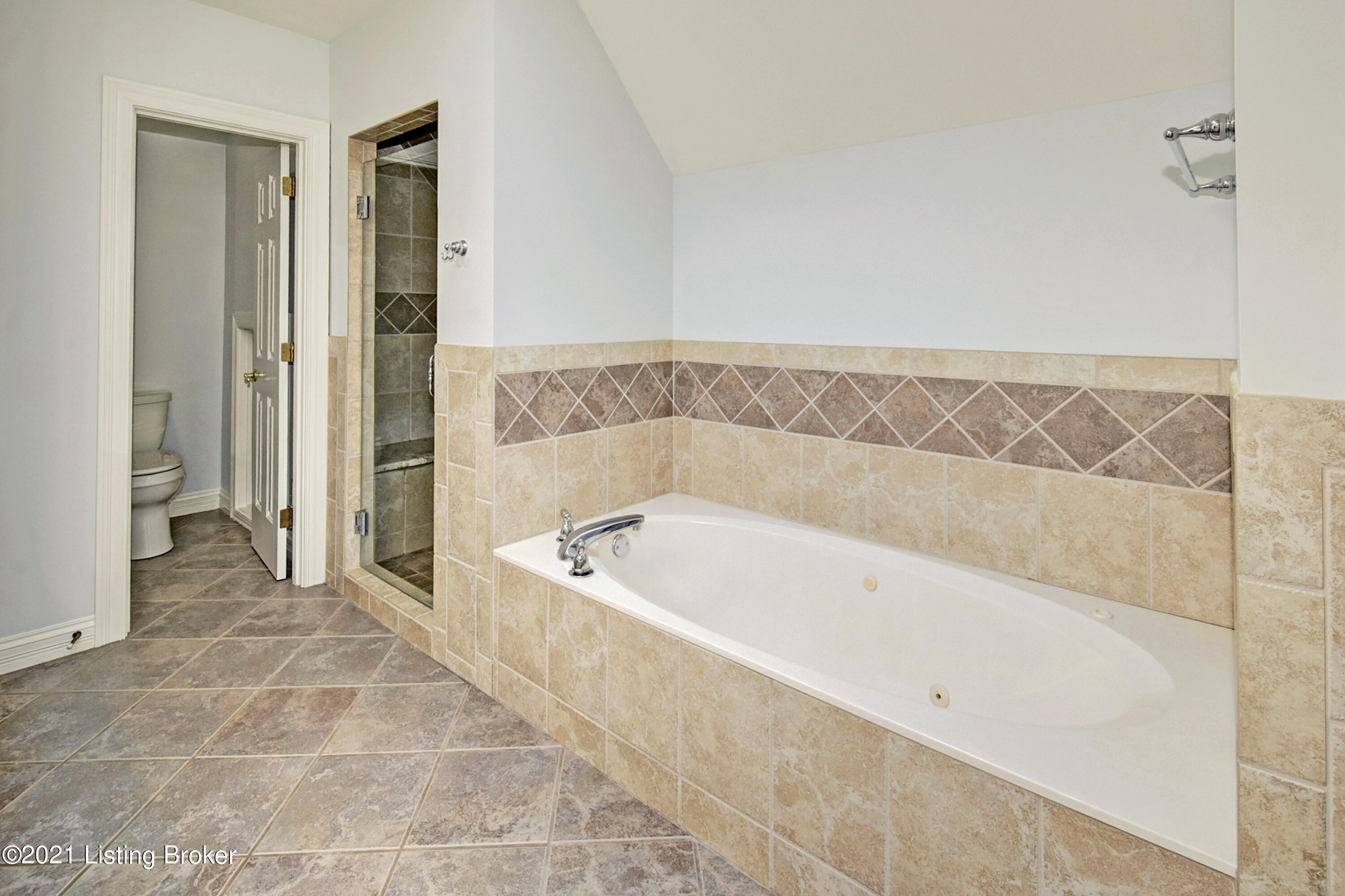 14005 Hickory Ridge Road Louisville, KY 40245 - Photo 35 of 57 _DSC1325_7_8