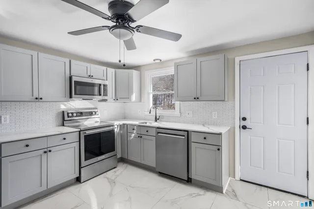 $399,900 | 33 Stonybrook Road, Ledyard, CT 06335