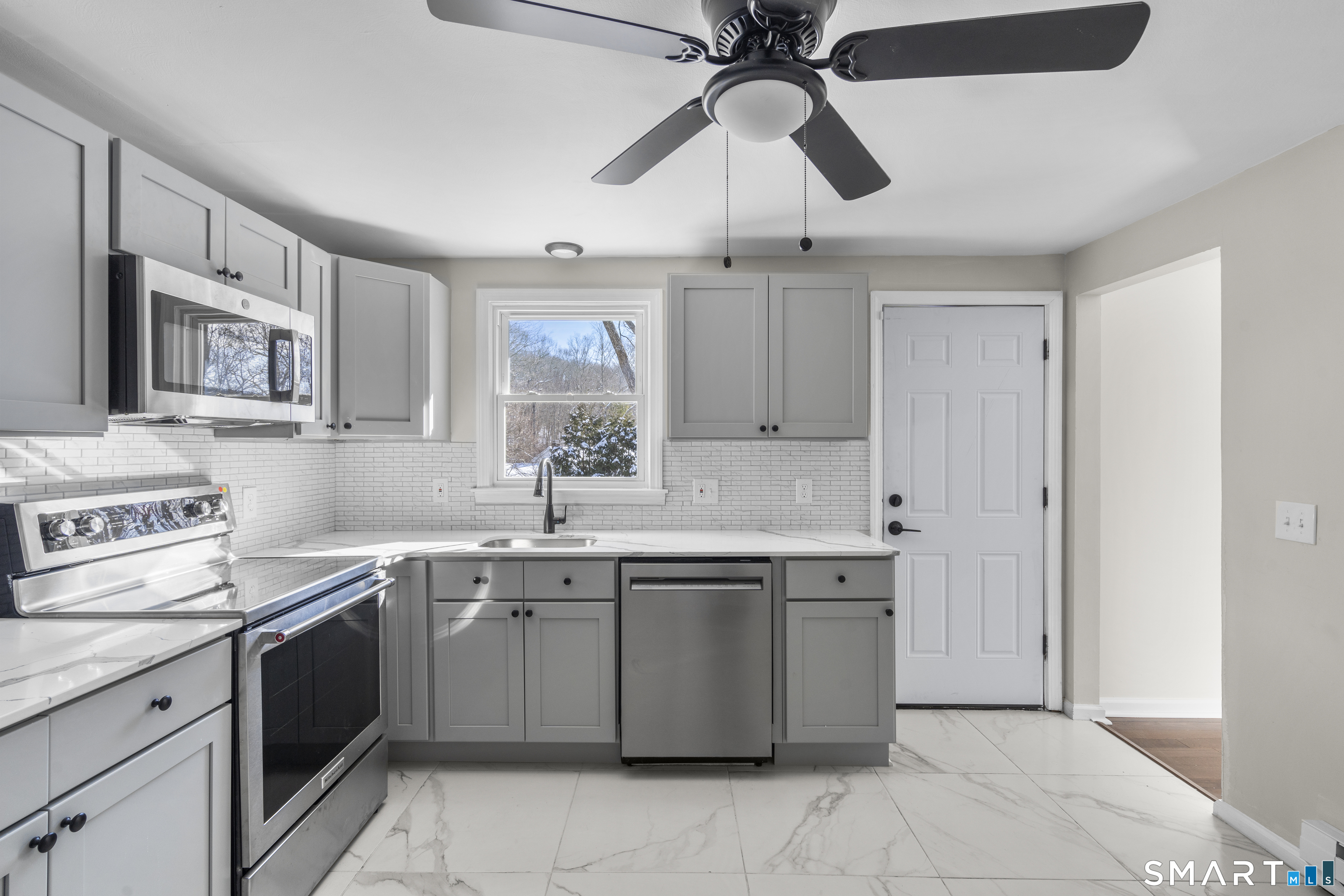 33 Stonybrook Road Ledyard, CT 06335 - Photo 10 of 27