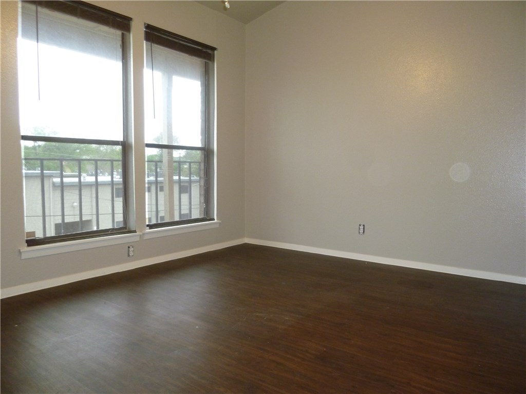 3000 Guadalupe Street, Unit 313 Austin, TX 78705 - Photo 3 of 14