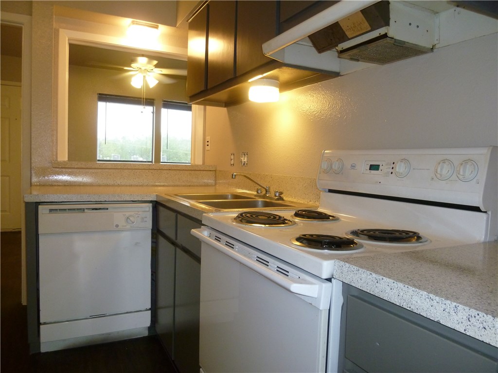 3000 Guadalupe Street, Unit 313 Austin, TX 78705 - Photo 6 of 14