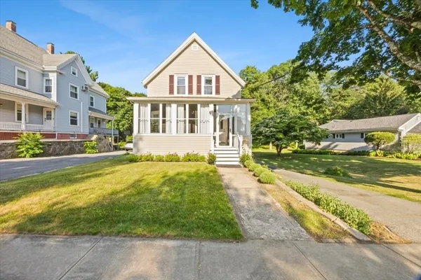 $589,900 | 32 Seaver Street, Easton, MA 02356